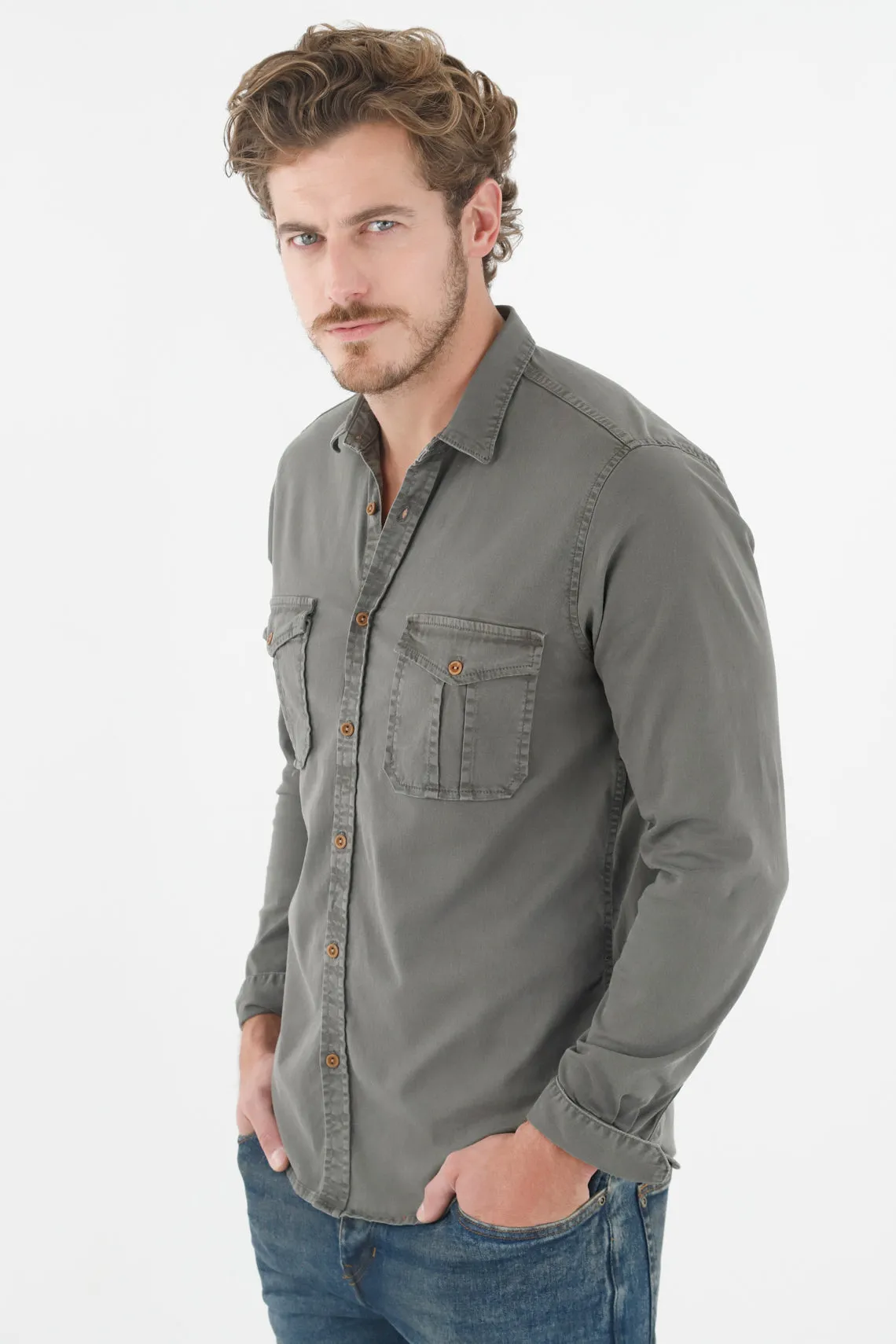 Camisa manga larga verde para hombre