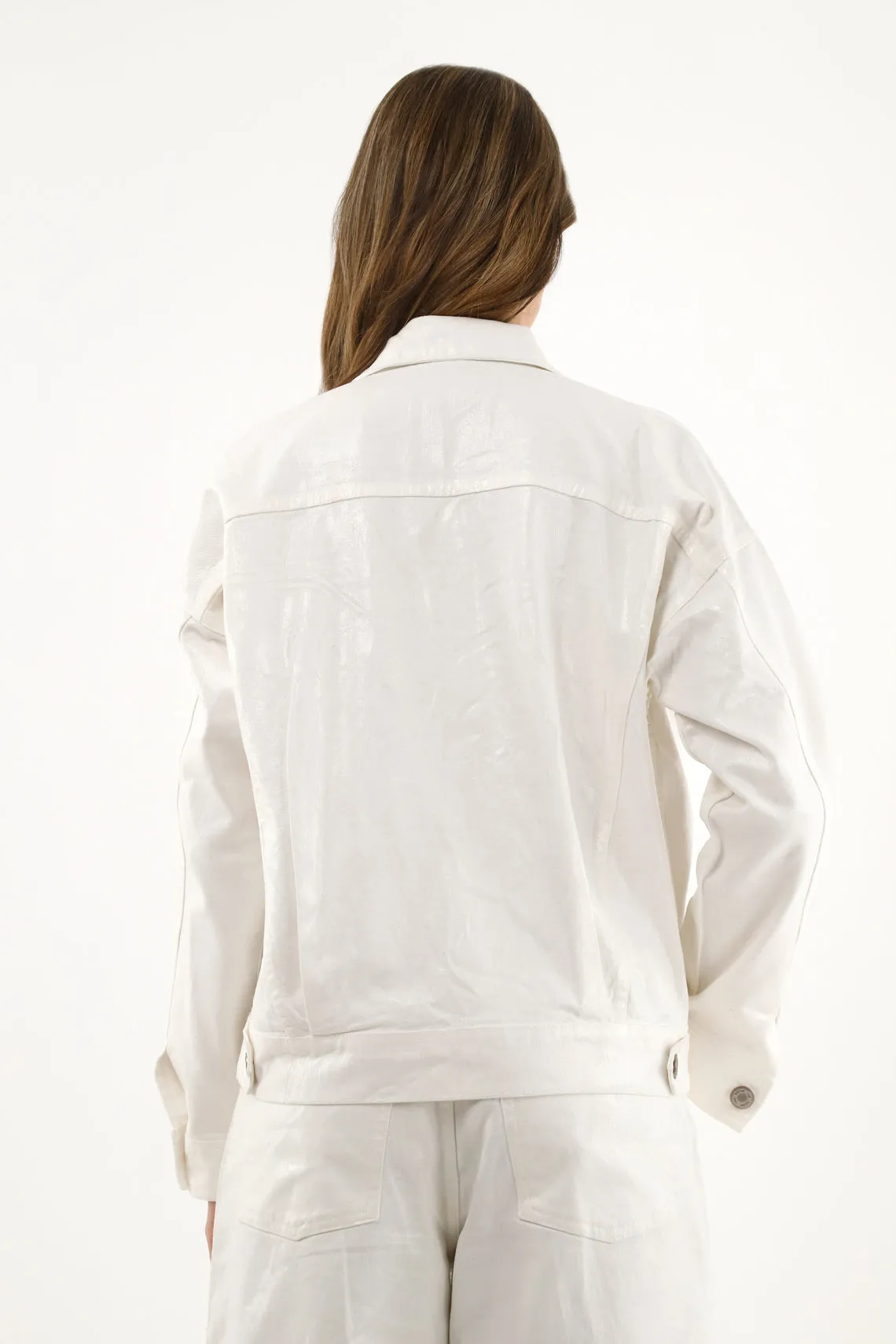 Chaqueta con efecto foil crudo para mujer