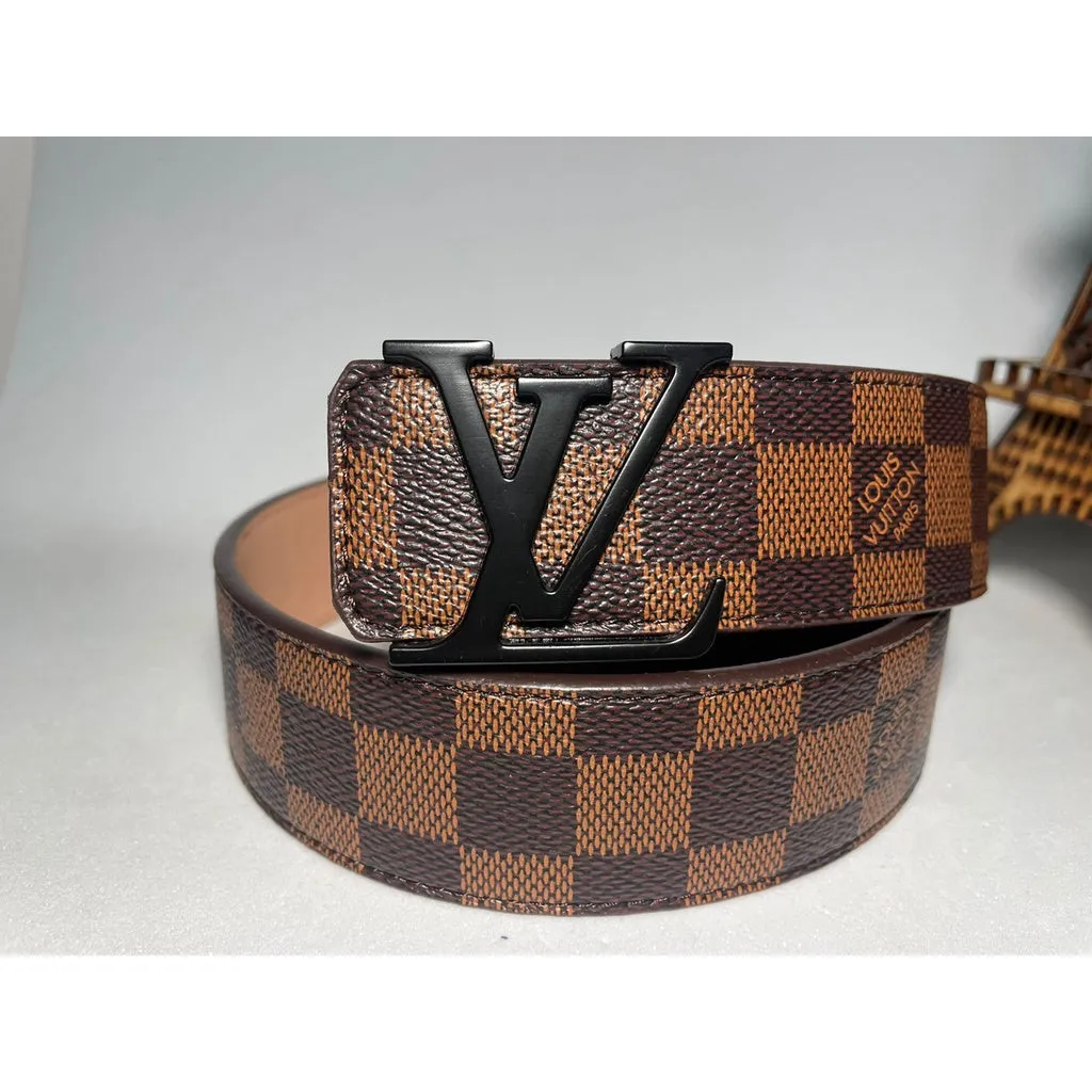 Cinto Louis Vuitton Initiales