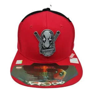 Kndit Caps Gorra Roja Con Negro Placa Plateada Mate Katana Cadenas Deadpool